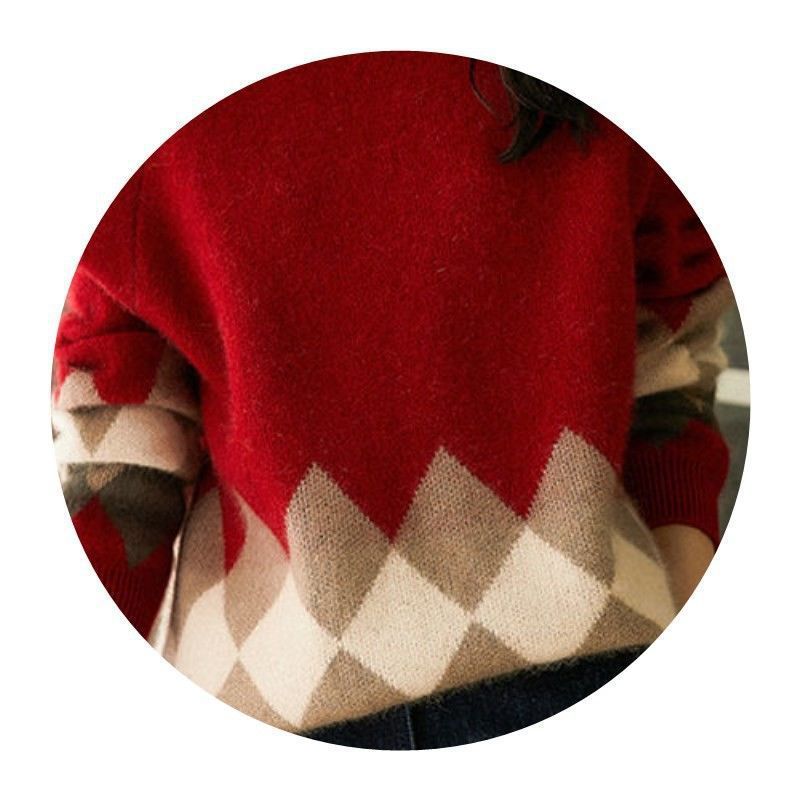 Christmas Red Round-Neck Loose Knit Sweater — Women's Festive Holiday Knitwear - Divine Athena